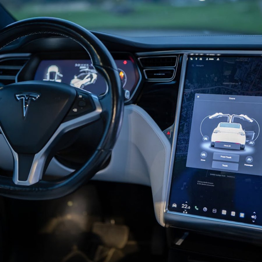 ทำความรู้จักกับเทสล่า (Tesla)